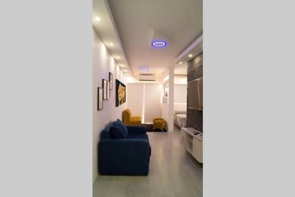 Apartment Remodeled Studio Apt In Guayaquil Centro W A View